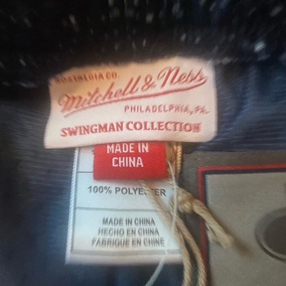 Mitchell and Ness Georgetown Hoyas Short - Picture 4 of 6